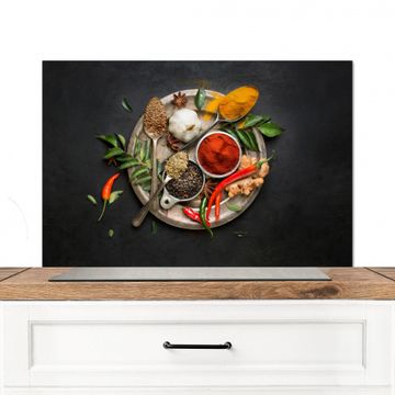 Salpicaderos de cocina - Mosaico de hierbas sobre lienzo oscuro