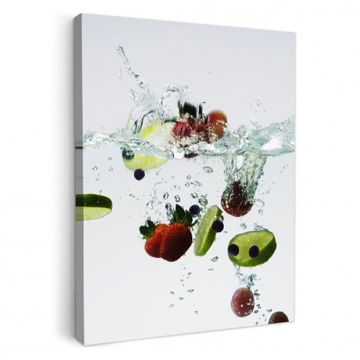 Lienzos decorativos - Sinfonía de frutas en el agua