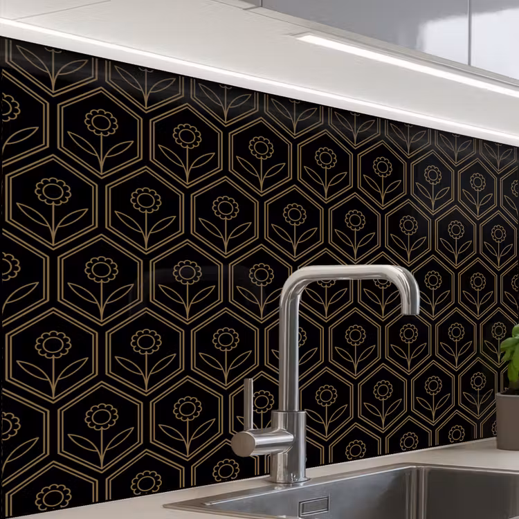 Revestimiento cocina - Hexágono - Negro - Oro - Flor — 1