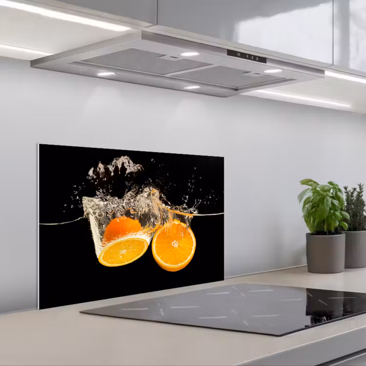 Salpicaderos de cocina - Naranja - Naturaleza muerta - Agua - Negro - Fruta — 1