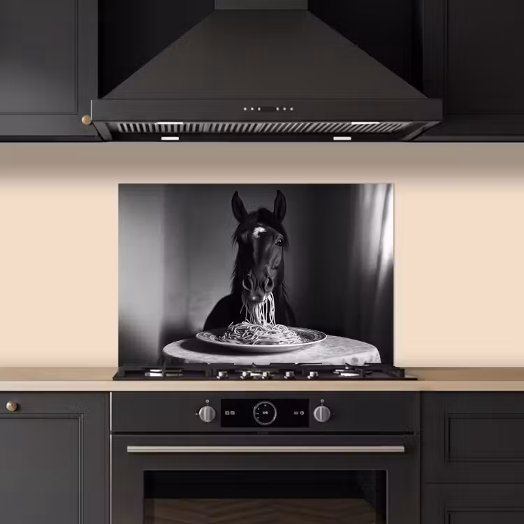 Salpicaderos de cocina - Caballo - Plato - Pasta - Mantel - Blanco y negro - Animales — 5