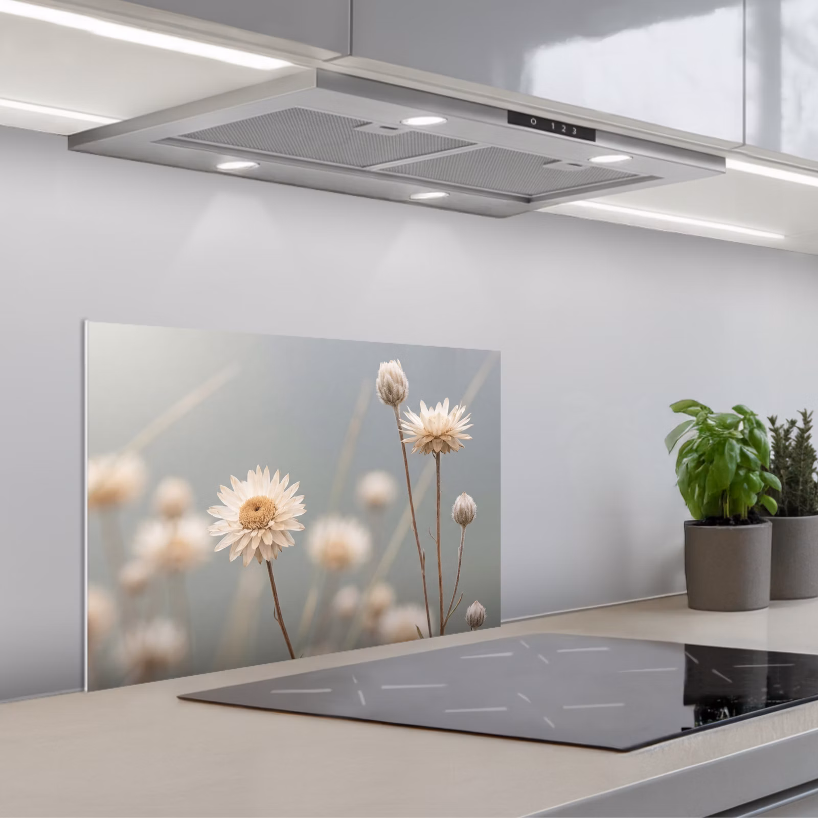 Salpicaderos de cocina - Flores de paja - Blanco - Luz diurna — 1