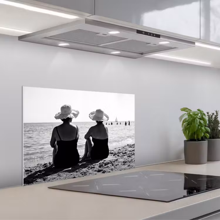 Salpicaderos de cocina - Mujer - Sombrero para el sol - Playa - Negro - Blanco — 1