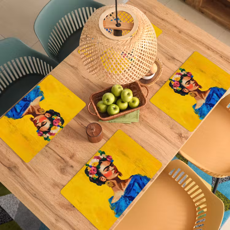 Salvamanteles - Frida Kahlo - Mujer - Amarillo - Azul - Flores — 3