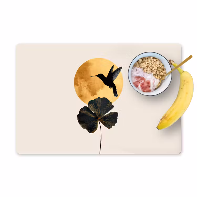 Vinilo para manteles individuales - Colibrí negro - Flor - Círculo dorado — 1